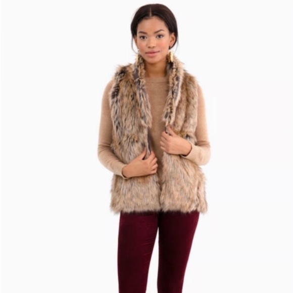 Tuckernuck Multitone Faux Fur Vest - Picture 1 of 4